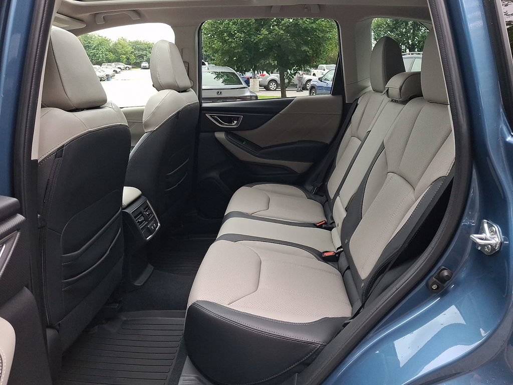 Certified 2024 Subaru Forester Limited AWD/4WD image 11