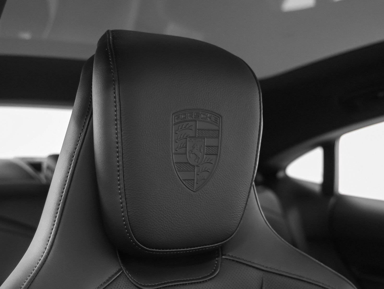 New 2026 Porsche Taycan image 24