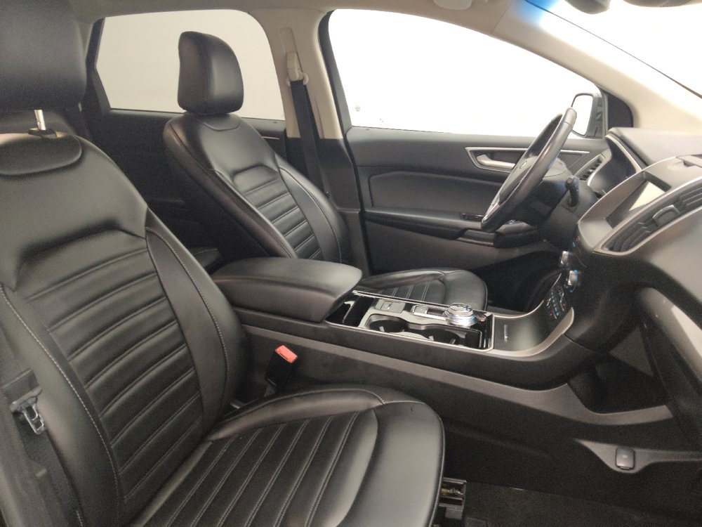 Used 2020 Ford Edge SEL FWD image 21