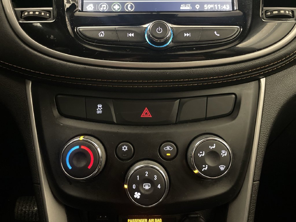 Used 2019 Chevrolet Trax LT w/ LT Convenience Package FWD image 11