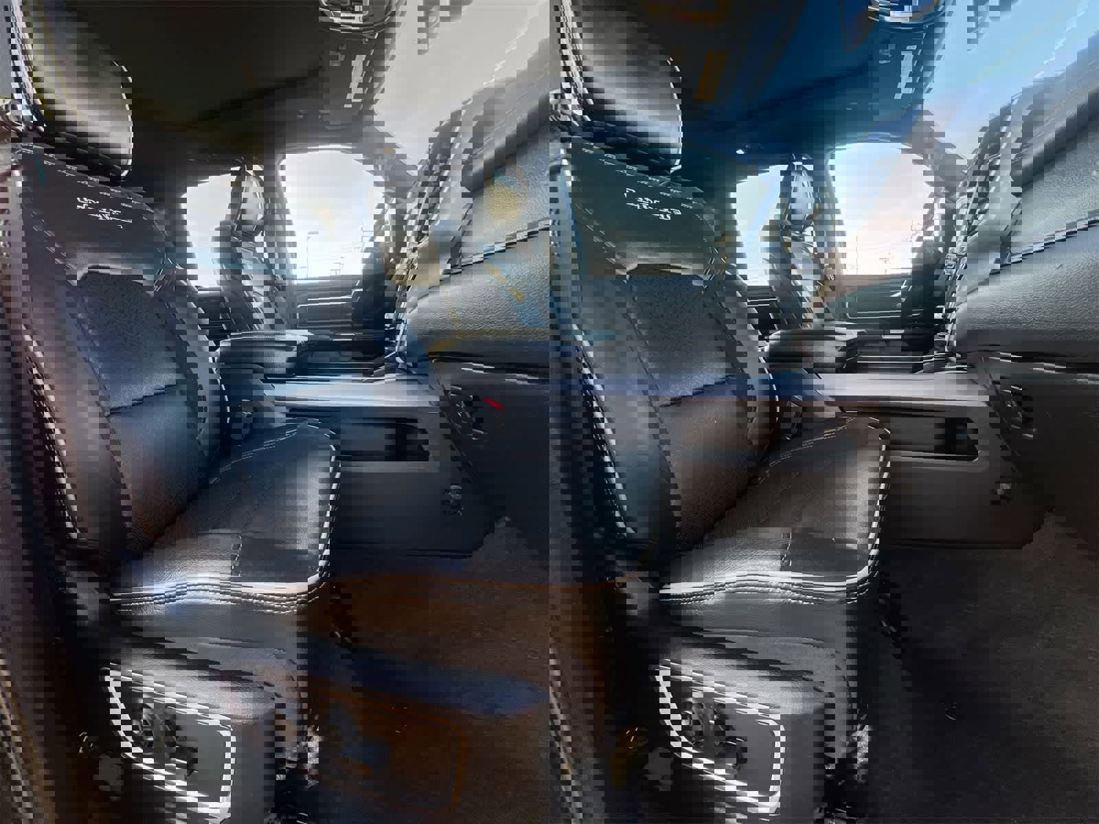 Used 2020 RAM 1500 Laramie w/ Sport Appearance Package image 21