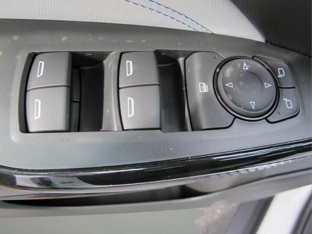 New 2026 Chevrolet Trax LT w/ Driver Confidence Package FWD image 11