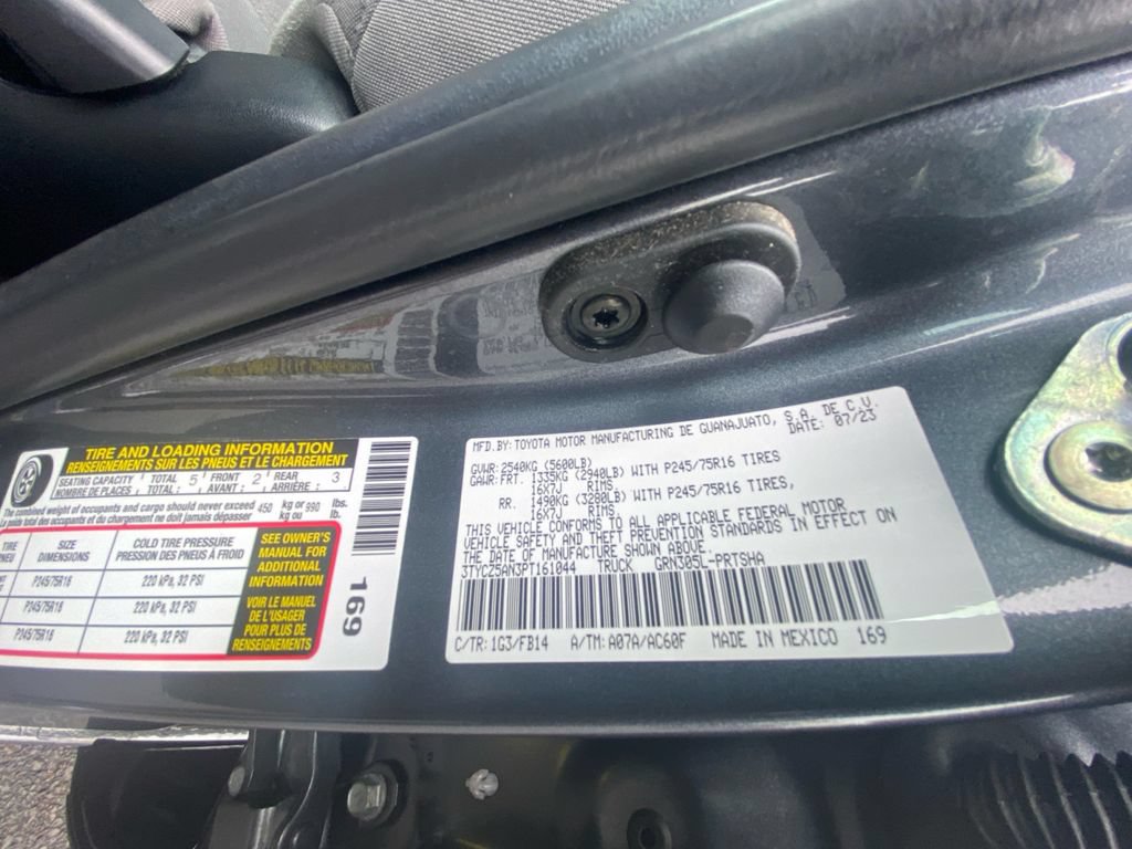 Used 2023 Toyota Tacoma SR AWD/4WD image 29