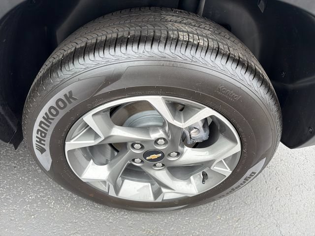 Certified 2025 Chevrolet Trax LT w/ Driver Confidence Package FWD image 26
