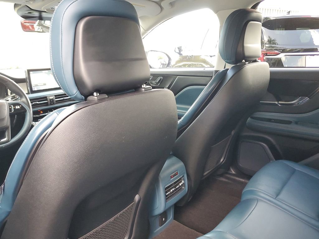 Used 2020 Lincoln Corsair Reserve image 16