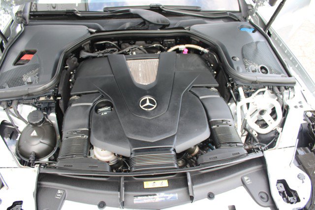 Used 2018 Mercedes-Benz E 400 4MATIC Cabriolet image 41