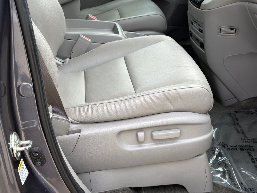 Used 2016 Honda Odyssey EX-L image 8