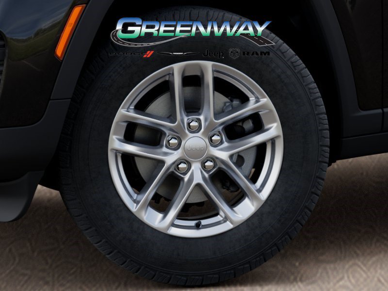 New 2025 Jeep Grand Cherokee Laredo RWD image 8