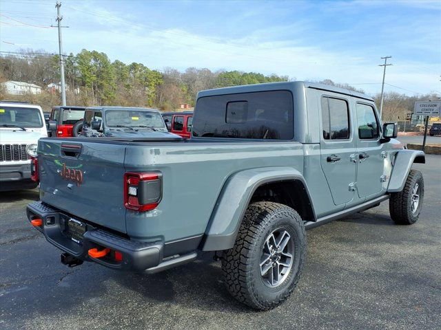 New 2026 Jeep Gladiator Mojave AWD/4WD image 3