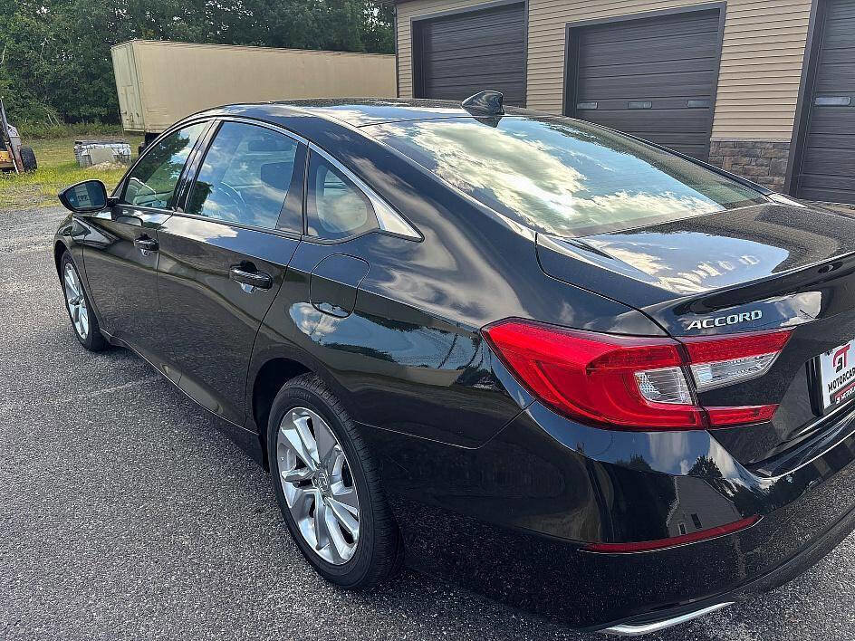 Used 2018 Honda Accord LX image 7