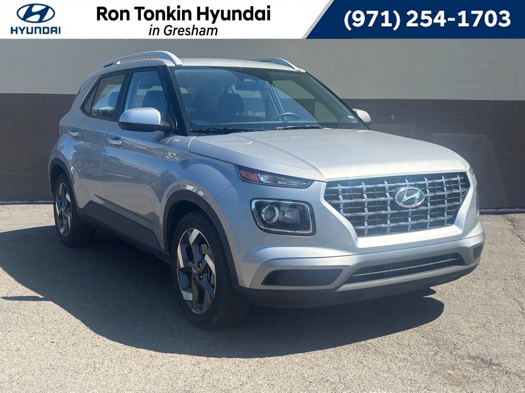 Used 2025 Hyundai Venue SEL