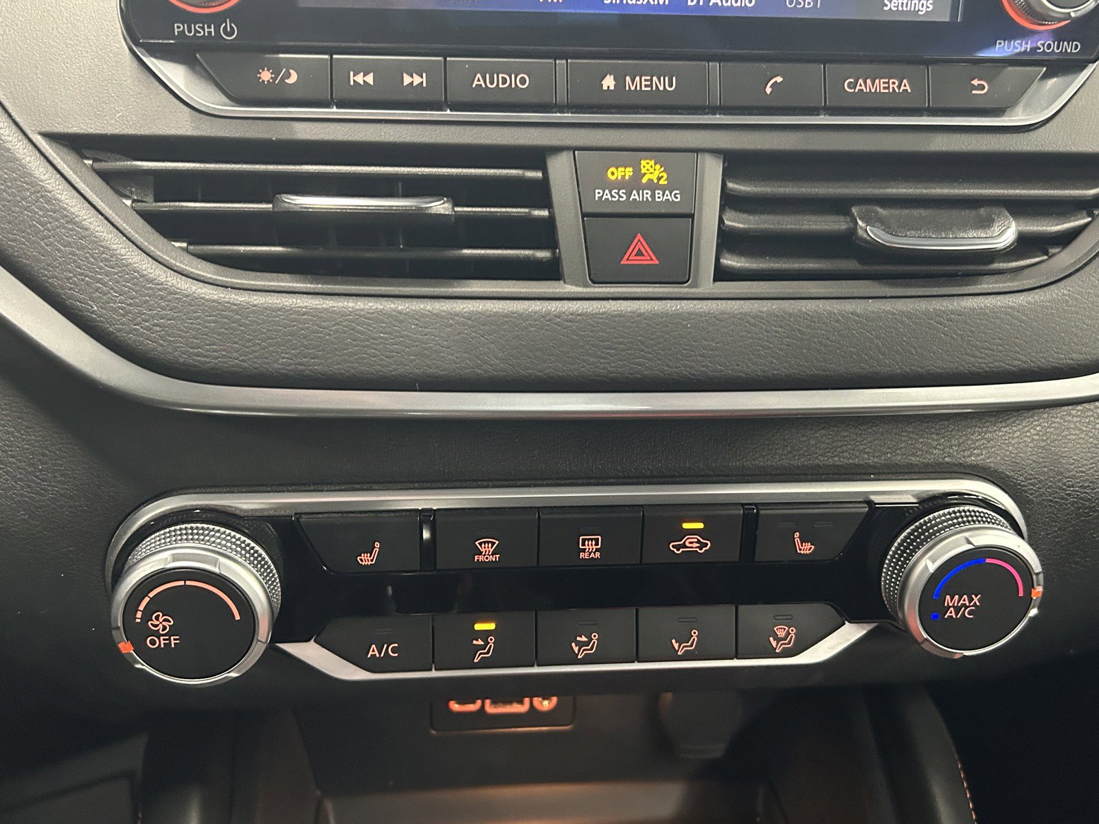 Used 2022 Nissan Altima 2.5 SR w/ Midnight Edition Package image 29