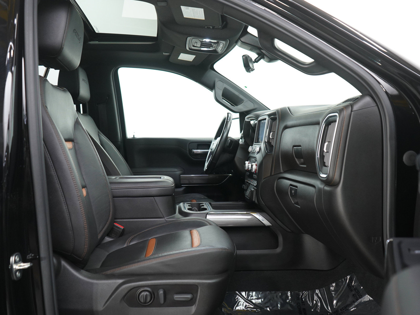 Used 2022 GMC Sierra 1500 AT4 w/ AT4 Premium Package AWD/4WD image 11