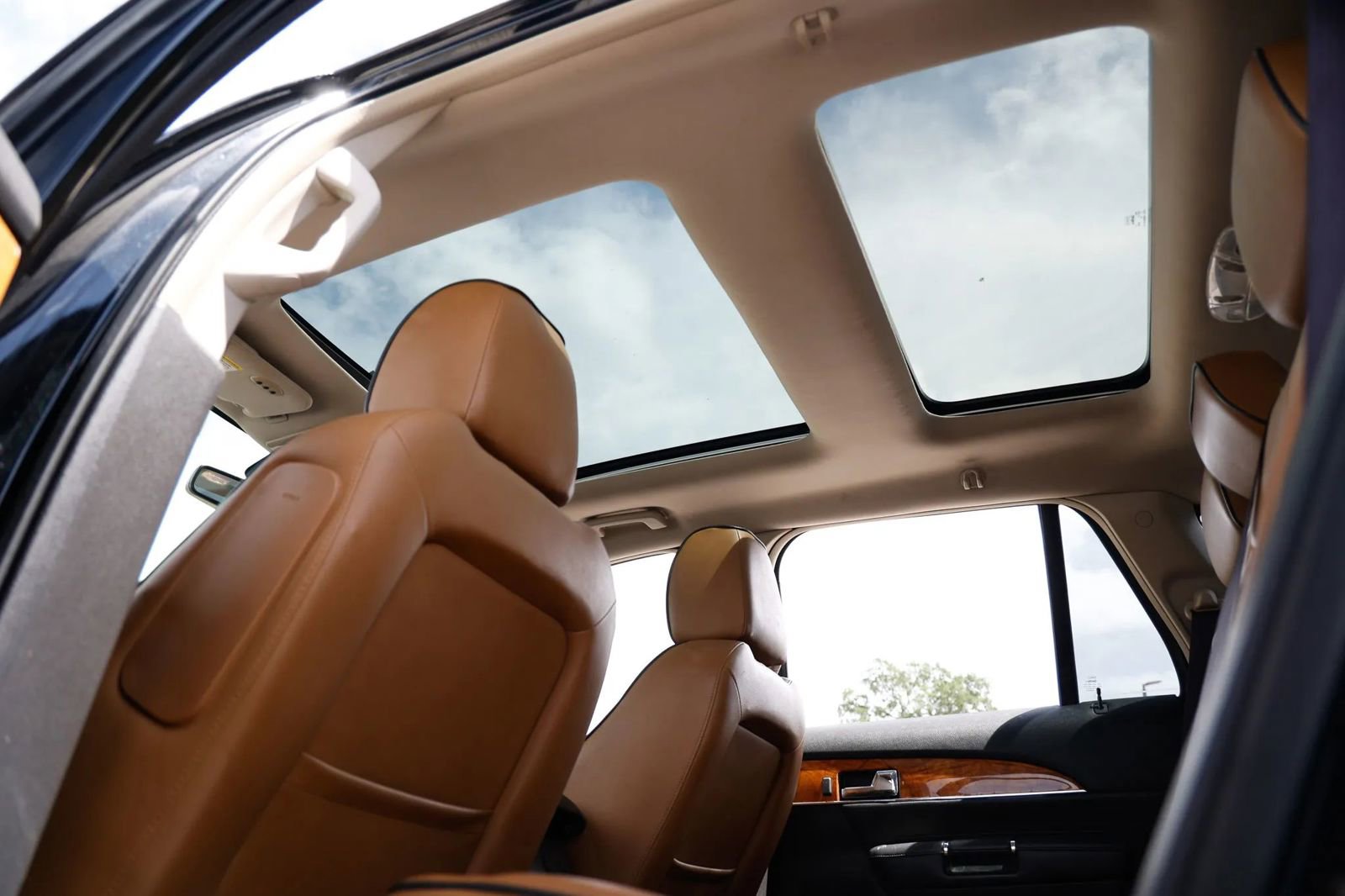 Used 2013 Lincoln MKX FWD image 22