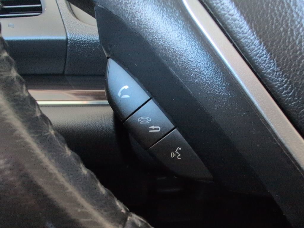 Used 2016 Honda CR-V EX-L image 16