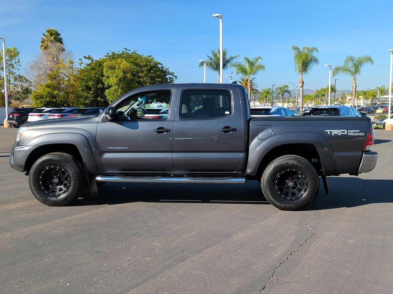 Used 2014 Toyota Tacoma PreRunner image 8
