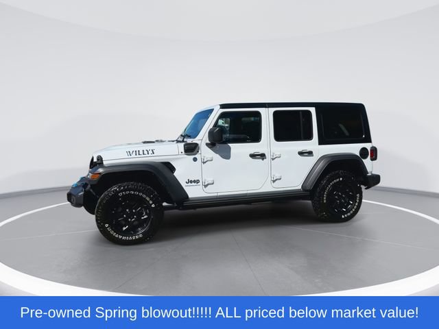 Used 2023 Jeep Wrangler Unlimited w/ Cold Weather Group AWD/4WD image 5
