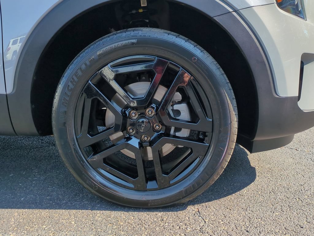 Used 2025 Kia Telluride EX X-Line AWD/4WD image 14