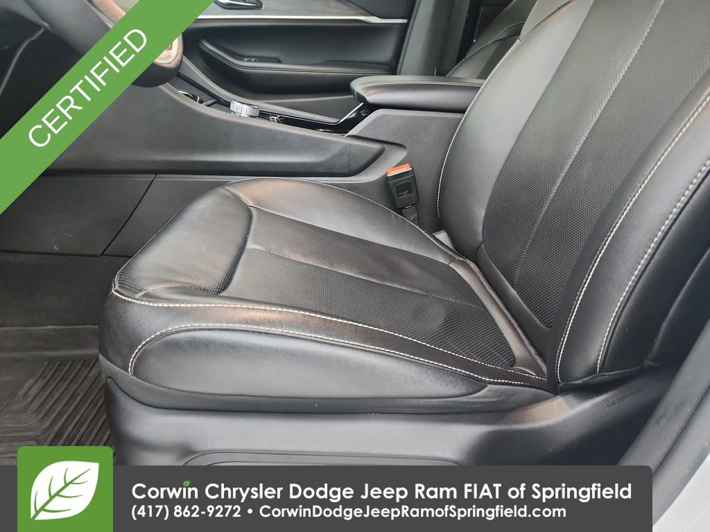 Certified 2023 Jeep Grand Cherokee L Limited w/ Luxury Tech Group II image 20