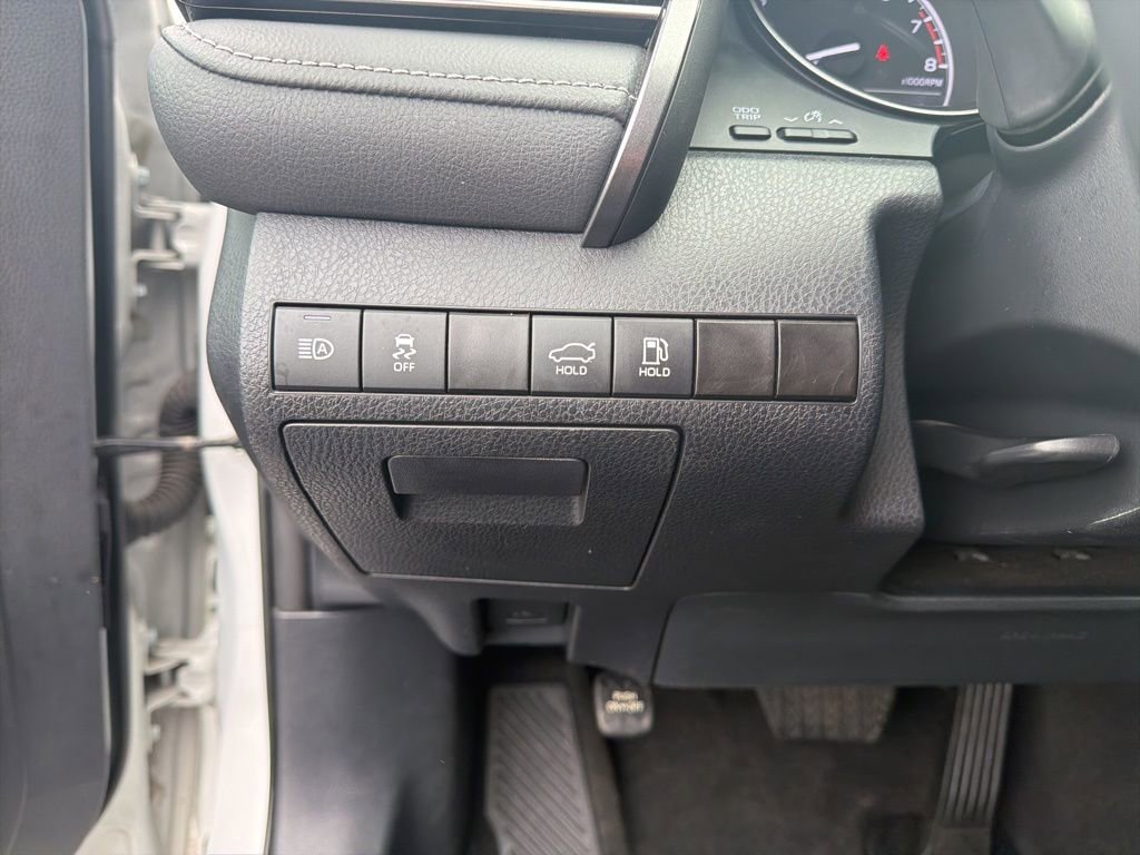 Certified 2024 Toyota Camry SE FWD image 22