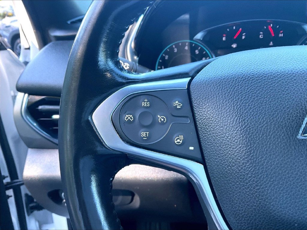 Used 2022 Chevrolet Traverse LT AWD/4WD image 24