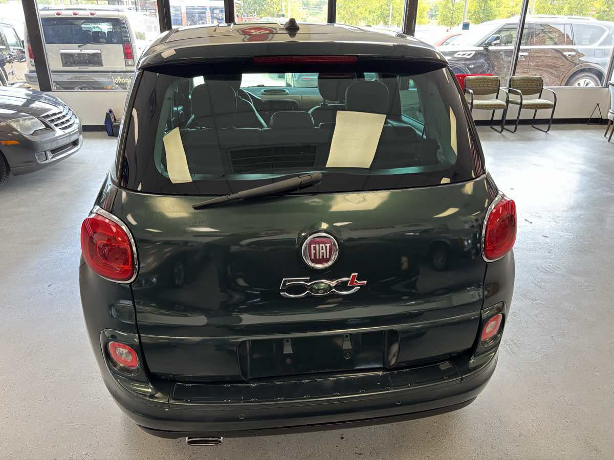 Used 2014 FIAT 500L Lounge FWD image 10