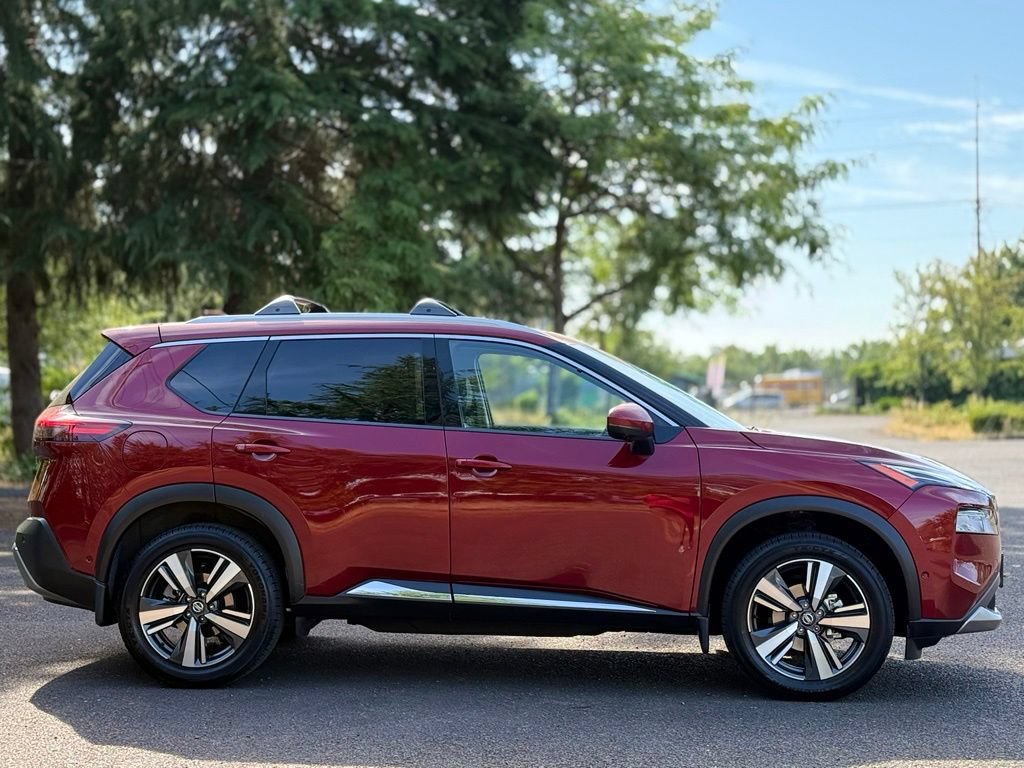 Used 2021 Nissan Rogue Platinum AWD/4WD image 6