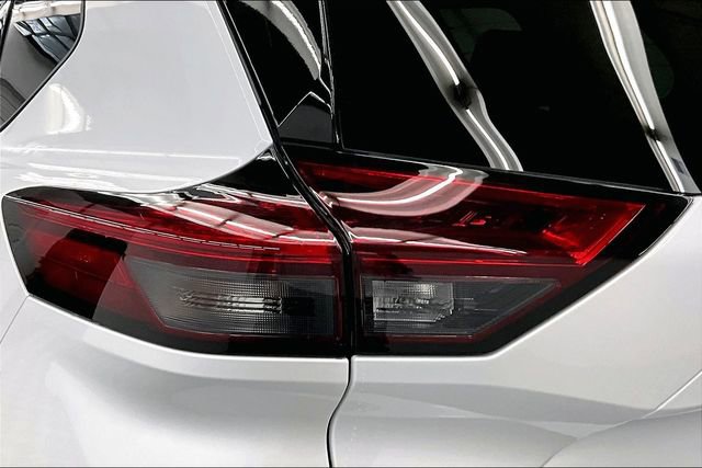 New 2026 Nissan Rogue SV image 19