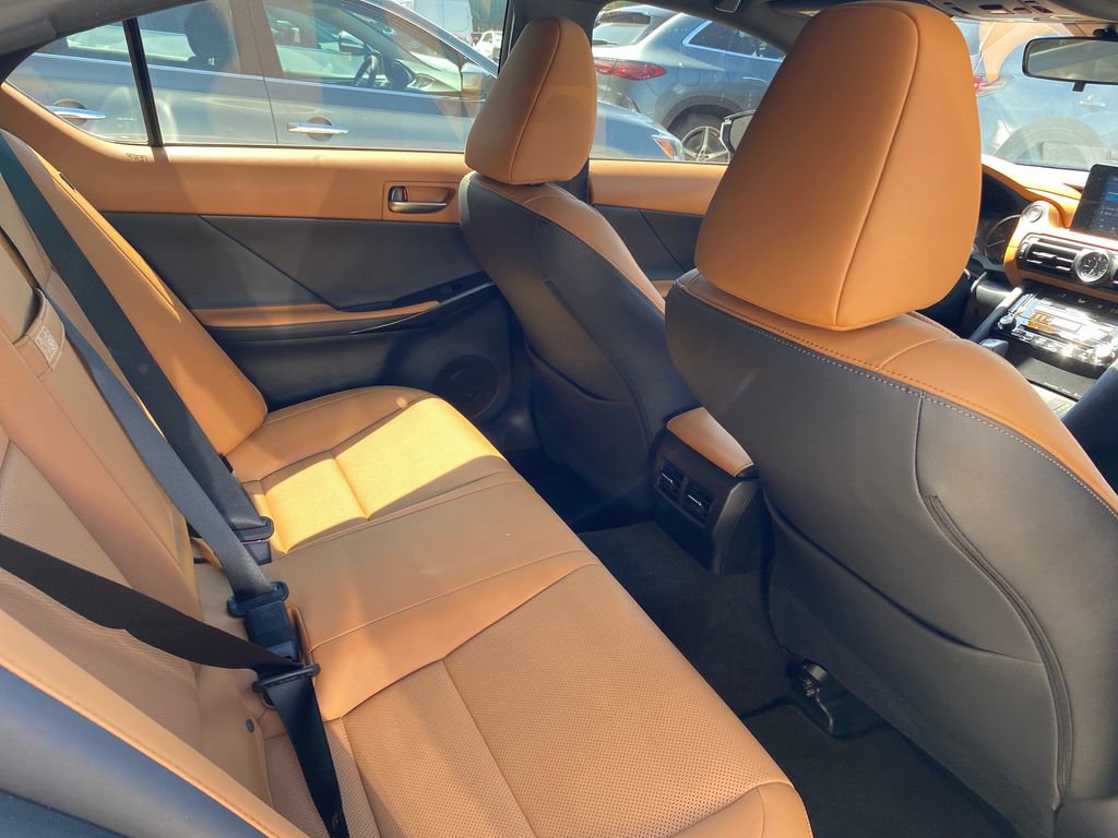 Used 2024 Lexus IS 350 F Sport RWD image 21