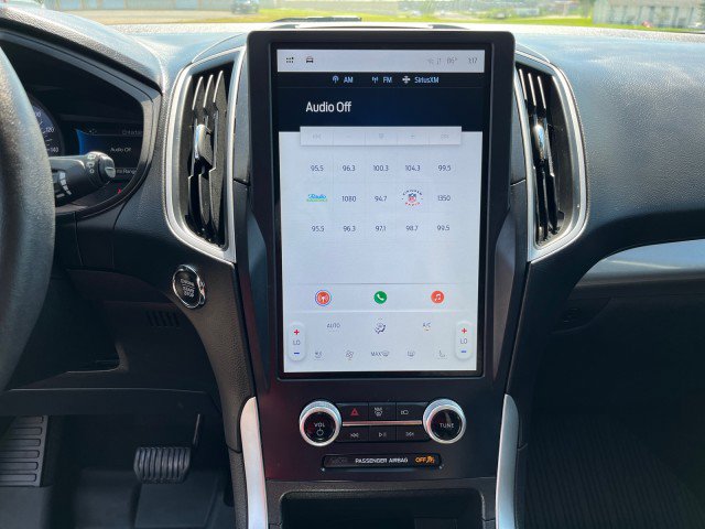 Used 2023 Ford Edge SEL w/ Convenience Package image 18