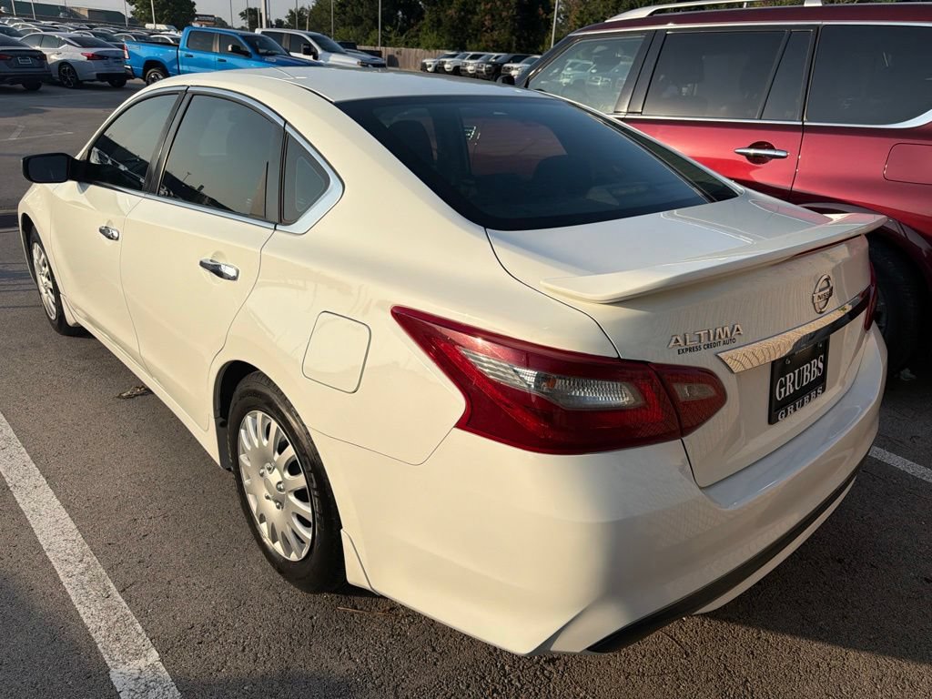 Used 2018 Nissan Altima 2.5 S w/ S Convenience Package FWD image 6