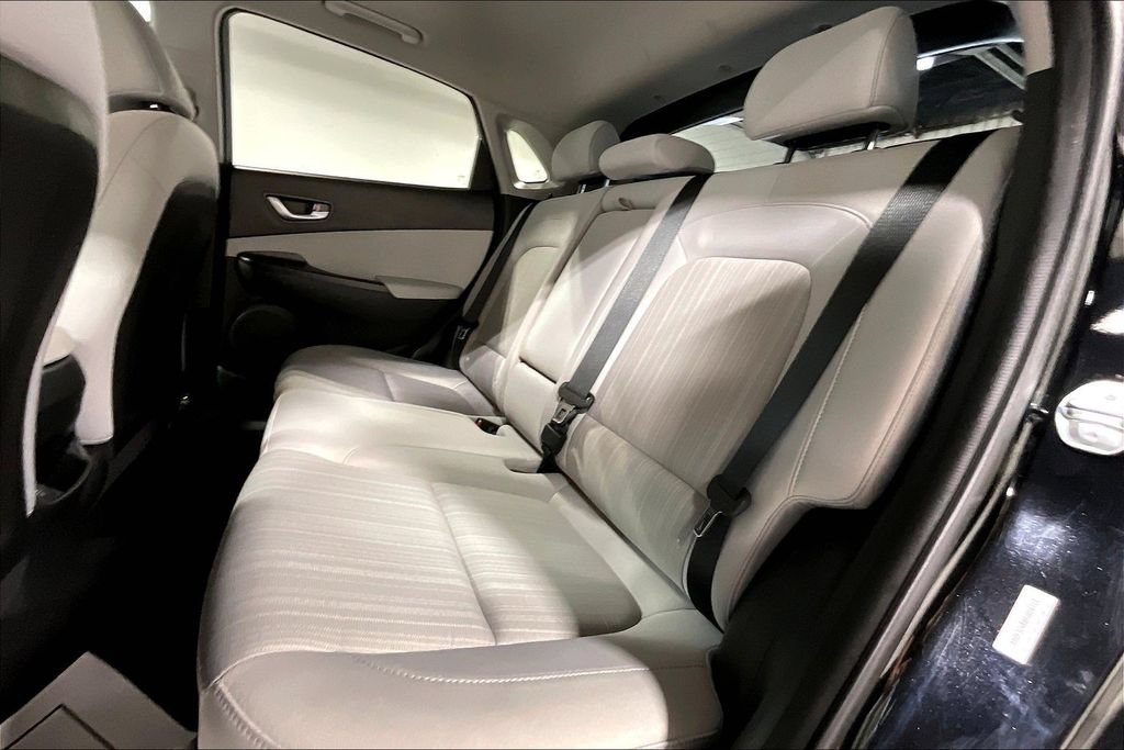 Used 2023 Hyundai Kona SEL w/ Convenience Package FWD image 31