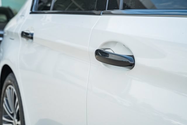Used 2019 BMW 530i RWD image 12