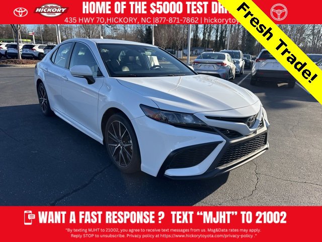 Used 2022 Toyota Camry SE