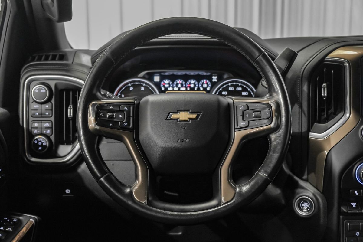 Used 2021 Chevrolet Silverado 3500 High Country w/ Snow Plow Prep/Camper Package image 16