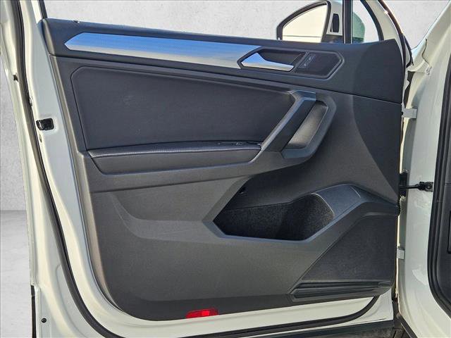 Used 2022 Volkswagen Tiguan S FWD image 11