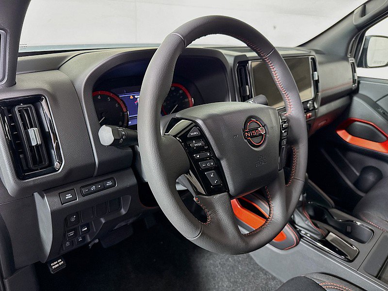 New 2025 Nissan Frontier PRO-4X image 9