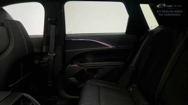 Used 2024 Cadillac Lyriq Sport RWD image 47