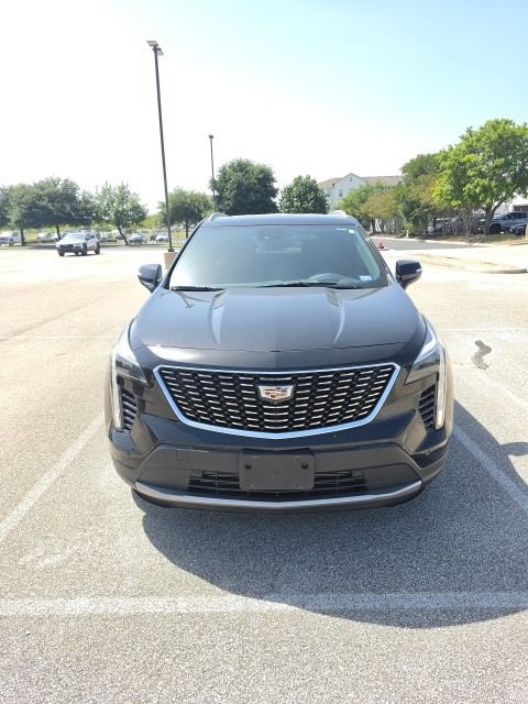Used 2022 Cadillac XT4 Premium Luxury w/ Technology Package FWD video 1