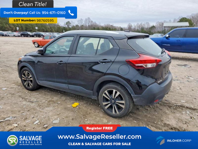 Used 2019 Nissan Kicks SV image 3