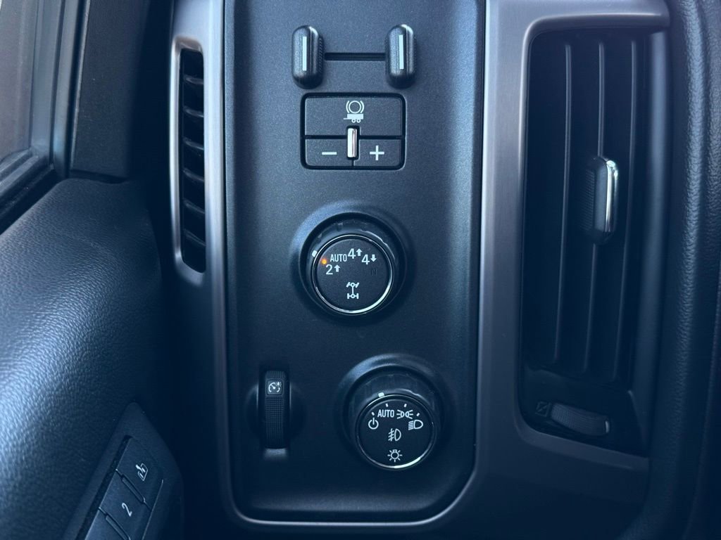 Used 2018 GMC Sierra 1500 SLT image 25