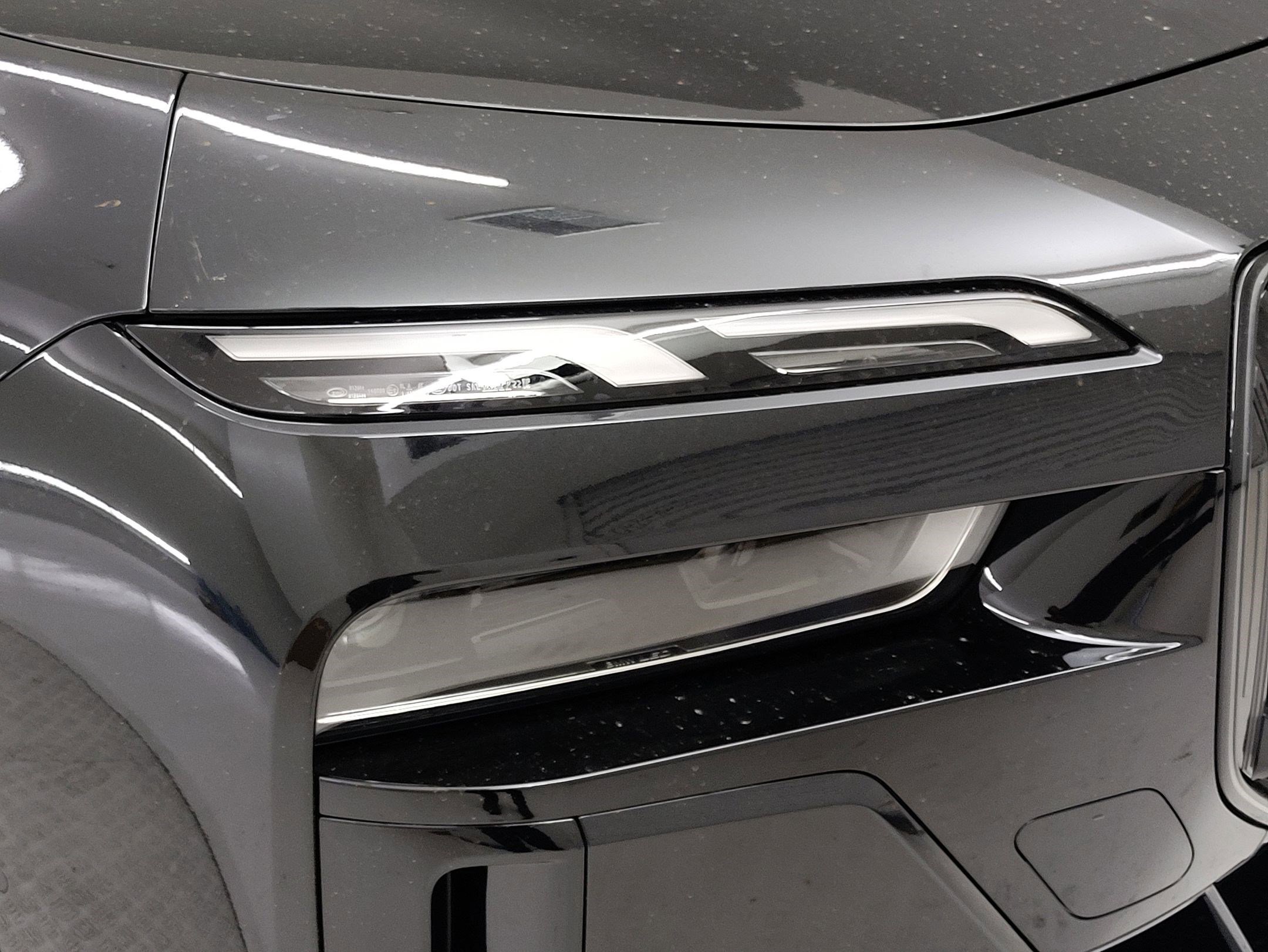 New 2025 BMW 760i xDrive image 3