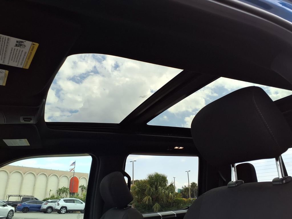 Used 2018 Ford F150 XLT w/ Equipment Group 302A Luxury image 29