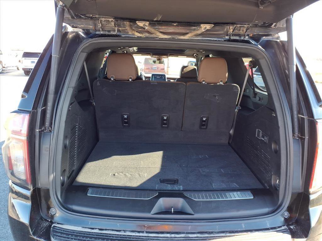 Used 2021 Chevrolet Suburban High Country w/ Premium Package image 40