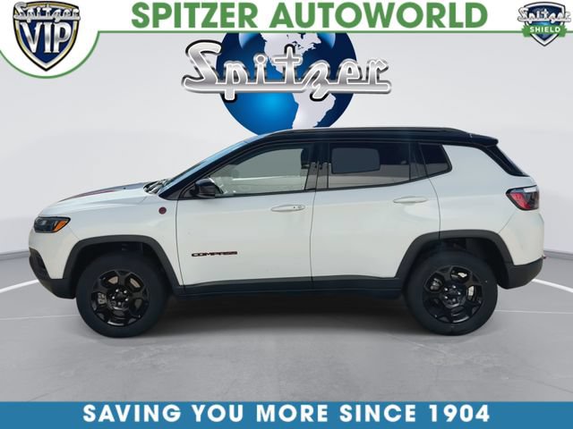 Used 2023 Jeep Compass Trailhawk AWD/4WD image 6