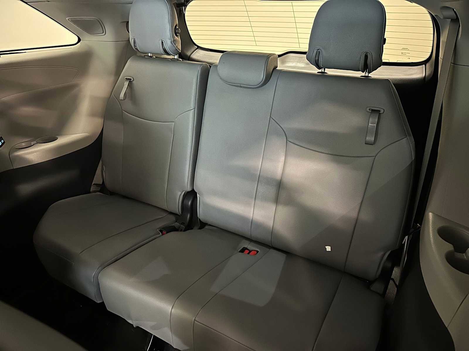 Certified 2021 Toyota Sienna Limited image 26