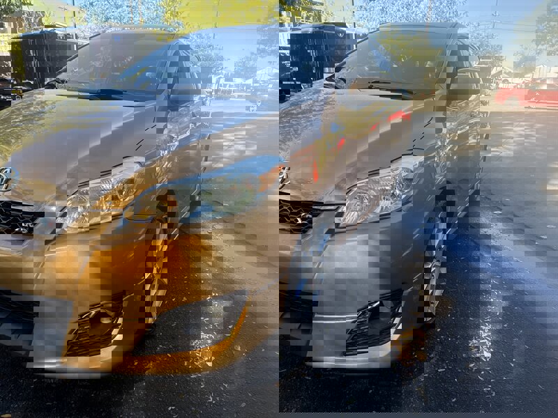 Used 2009 Toyota Matrix XRS image 12