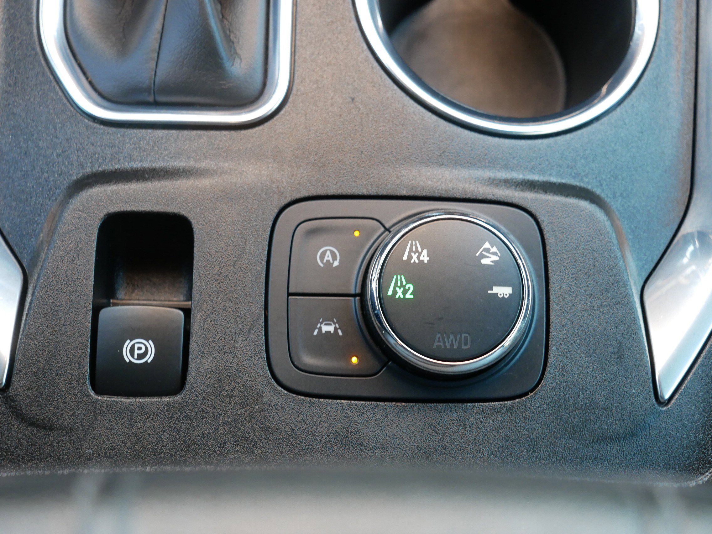 Used 2023 Chevrolet Traverse LT image 31