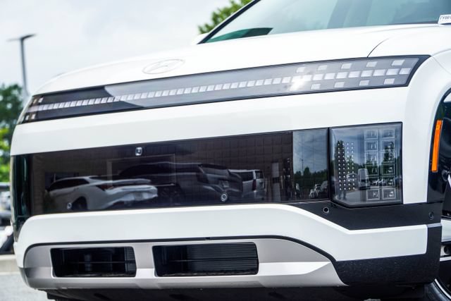 New 2026 Hyundai Ioniq 9 SEL AWD/4WD image 2