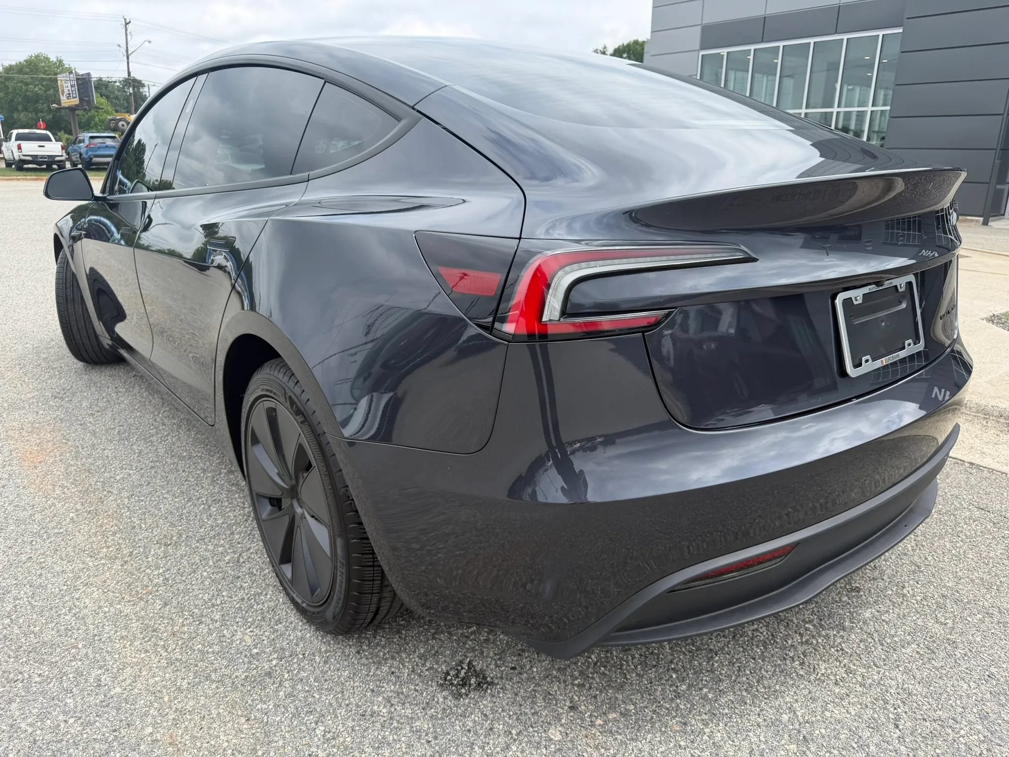 Used 2026 Tesla Model 3 AWD/4WD image 3